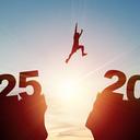 2025 年の崖は終わっていない：Linux OS の EOL 問題が示す日本企業の DX 課題の現在地【後編】