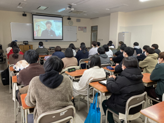 松江KosenHackに参加している学生のみなさんの様子